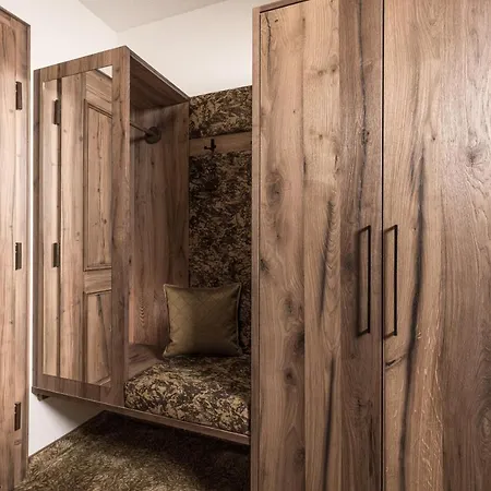 Edenlehen Szálloda Mayrhofen