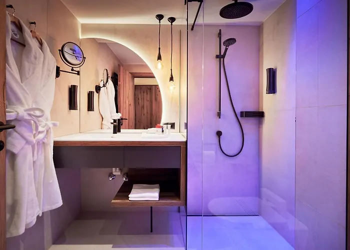 فندق Edenlehen 4*